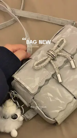 ẻm lấp lánh mê lắm 🎀🎀#xh #hoc_cham_hoc_chi #fyp #xhtiktok #xhuongtiktok #review #unbox #unbox #unboxing #bagnew #saturday 