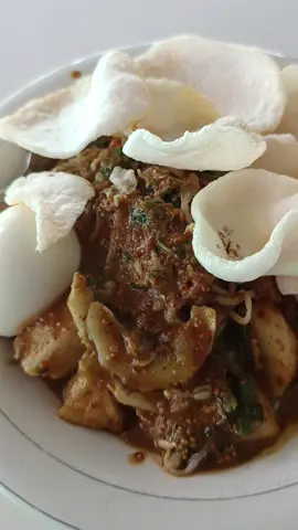 Gado-gado 57, Palu