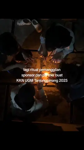 ternyata itu kaki kormanit yang turun untuk membuat kita bekerja lebih keras 😖😔 untuk pihak yang berminat menjalin sponsorship dan partnership dengan kami, dapat menghubungi kontak yang telah tersedia 🤩🥰 #kknppmugm #kkn #ugm #kknugm2025 #tanjungpinang 