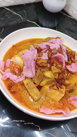 Lontong Gulai cubadak #lontongsayur #lontong #gulai #gulaicubadak #masakanpadang #fyppppppppppppppppppppppp 