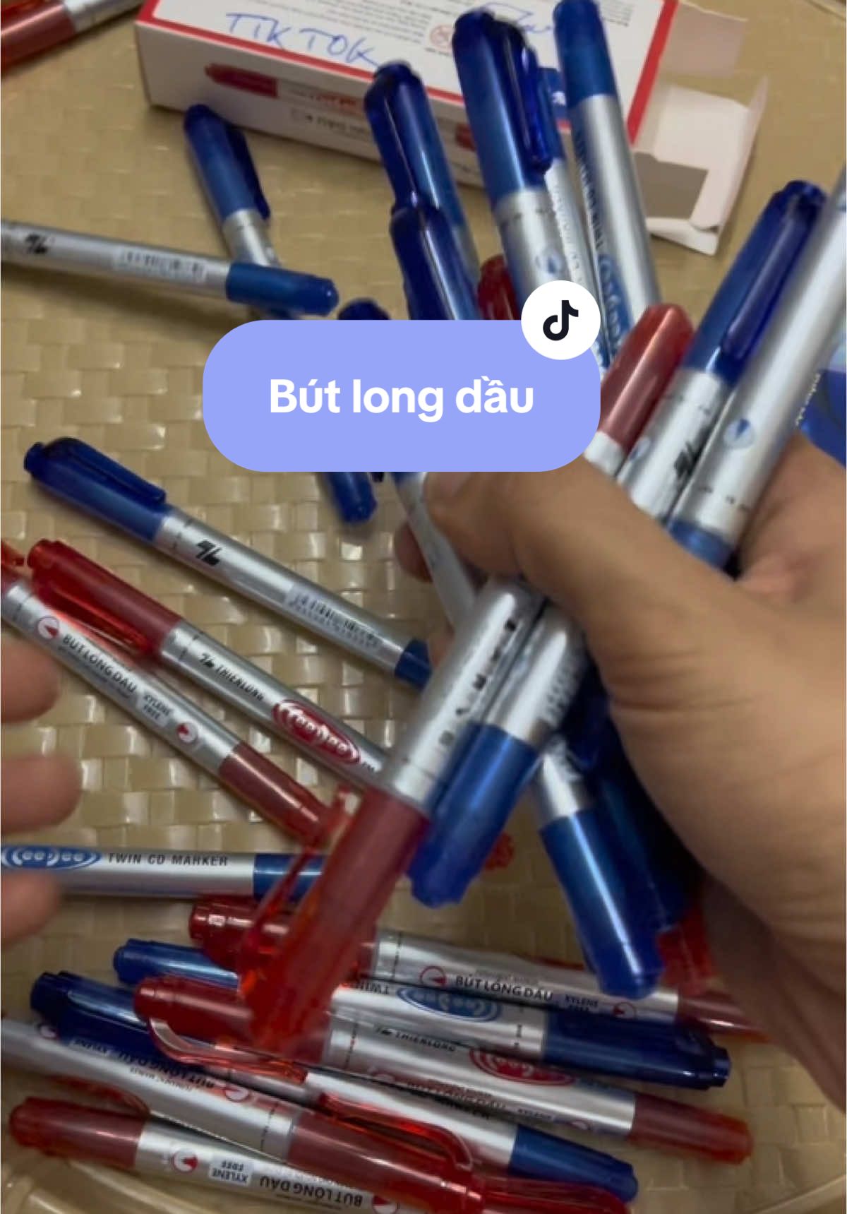 Combo 1 hộp bút long dầu#kimkhi #diennuoc #thanhtam #xuhuong #viral 