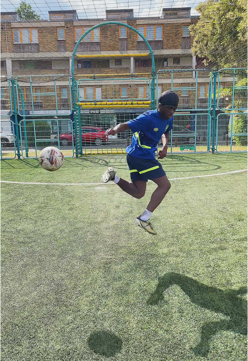 WizzyFlick😳🇧🇷 #footballtiktok #soccertiktok #fyp #footballskills #soccerskills #futebol #jogabonito 