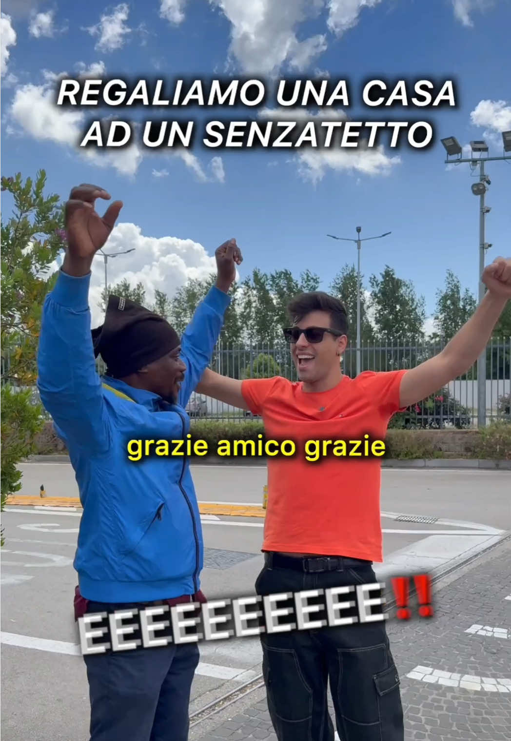 É solo grazie al vostro supporto che siamo riusciti a raggiungere questo grande traguardo! Grazie di cuore a tutti ❤️😭 @Davide Mazzola 📹🏋️ Frank anche se non hai accettato ti vogliamo bene lo stesso 💙 #bosco #prigione #carcere #poggioreale #naples #italy #fyp #free #foru #perte #help #kindness #homeless #napoli #prank #comedy
