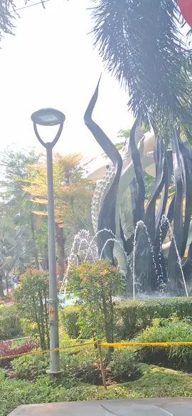 Patung Suro lan Boyo, dari dekat. #Surabaya #surabaya #jalan-jalan #adventure