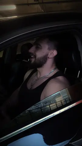 Уже сегодня ровно в 00:00 выходит мой новый трек🎶