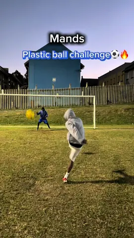 Wait for the last one 😂👀|| Plastic ball Chalelnge ⚽️😂🎯 #football #soccerchallenge #fypシ゚ #finishing 