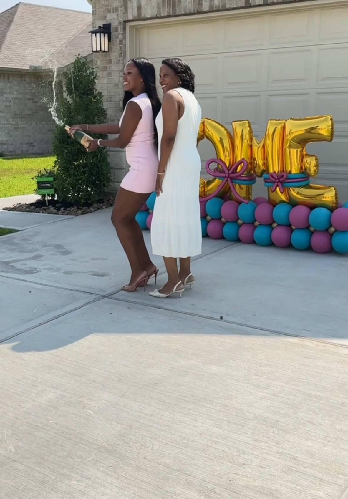 I’m such a crier but, I wouldn’t be here today without my moms belief in me. Everything I do is for her. Always. #fyp #foru #mom #newhouse #newhome #homeowner #trading #stocks #options #optionstrading #CapCut 