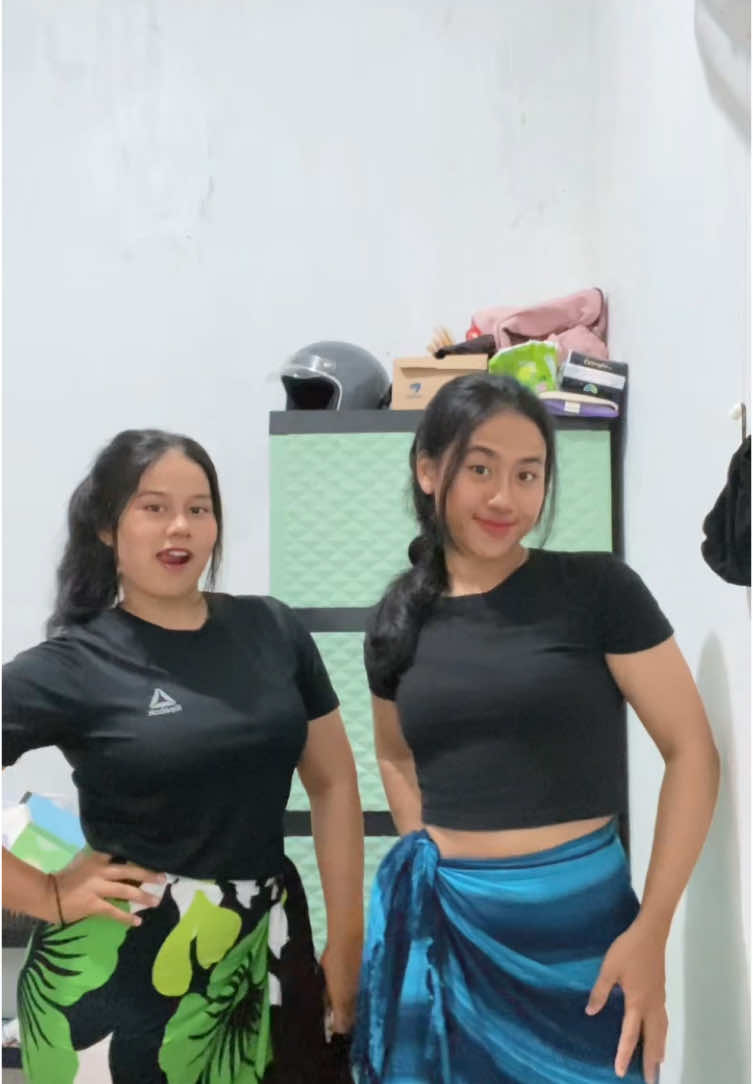 Jadi cewe Bali ga niii🤭 #descer #dancetrend #foryoupage 