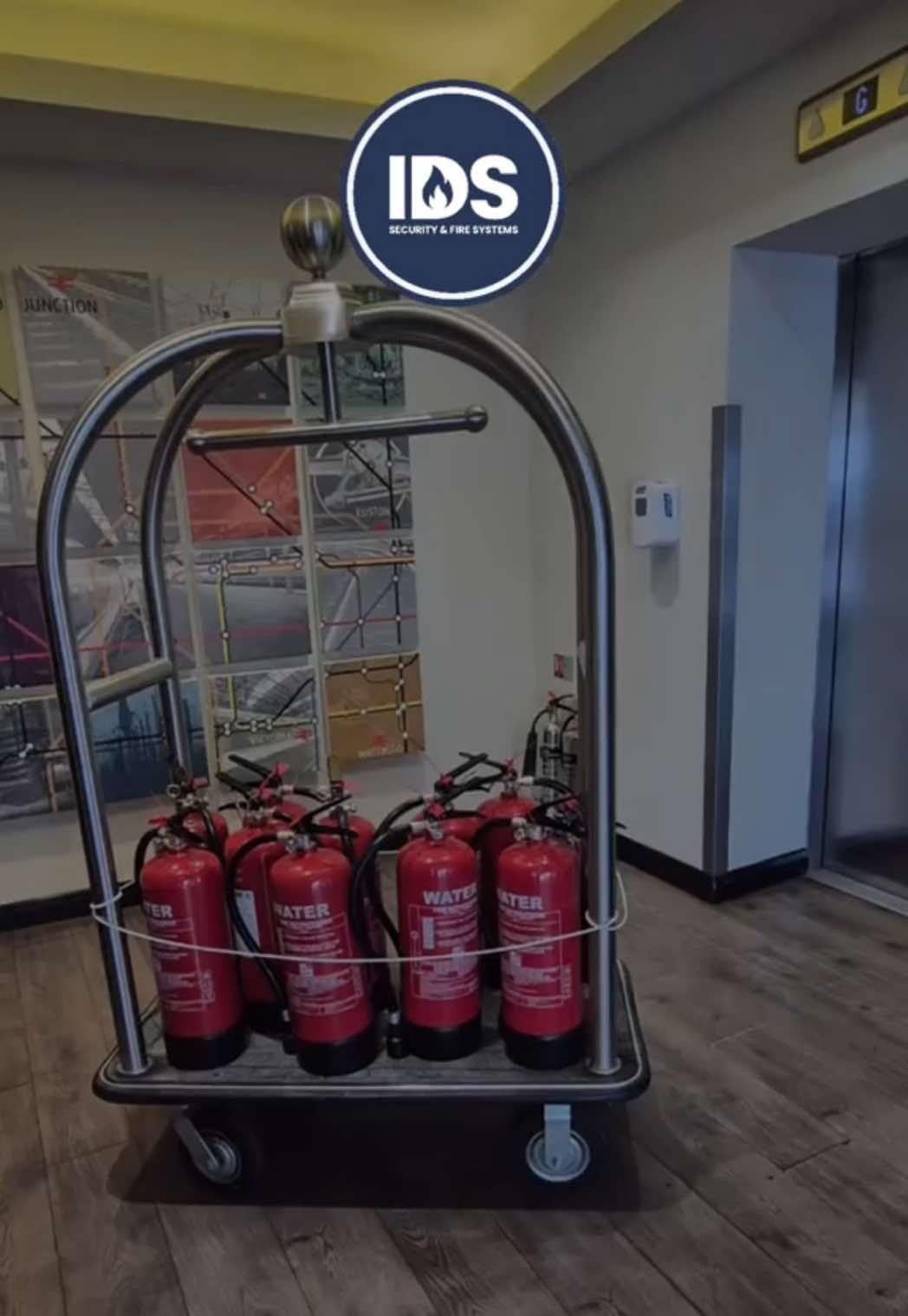 Safety first! 🔥🧯 Fire extinguishers supplied & installed by @idsglobaluk at a hotel in London. #FireSafety For queries and additional details: 🌐 idsglobal.co.uk ☎ 020 3761 1716 📧 info@idsglobal.co.uk 📍 Aquis House, 27-37 Station Road, Hayes, UB3 4DX