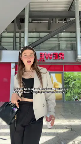 sollte selbstverständlicher sein, lasst die Finger von so einem Quatsch! #generation #vernunft 