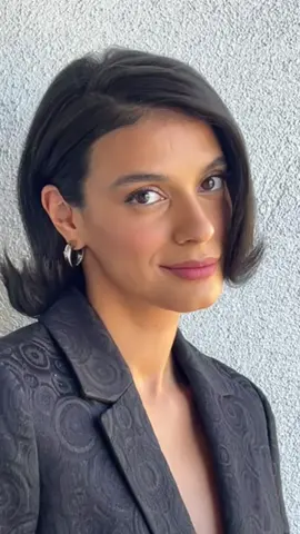 Back in LA channeling Linda with @LAYSLA for @Lioness #FYC. Hair by me (@The Wall Group) using @randco BLEU. Makeup by @FIONA STILES. #LayslaDeOliveira #Lioness #LionessPPlus #LindaEvangelista #HairTok 