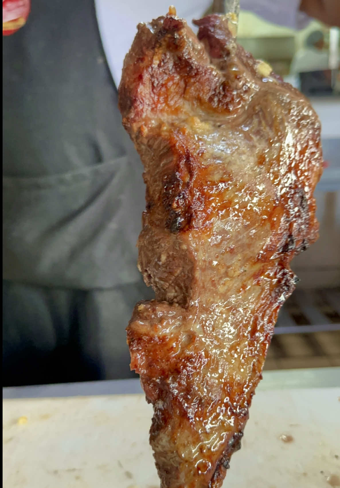 Aooow trem doidooo 🫠 um  modão e um churrasco no espeto, falta mais oque ? ! 🔥 . Carnes selecionadas todos os dias em nosso self service.  . 👉 Venha viver essa experiência deliciosa com a gente! . 📍Avenida dos engenheiro 1104 - Castelo BH . . . . . . #20anos #gratidao #churrascaria #picanha #alcatra #self #pic #comidaboa #trembom #minasgerais #bh #beaga #cortesia #caçaaotesouro #promocao #bomdemais #bbqbrasil #parrilla #self #carnenobre #barbecue 