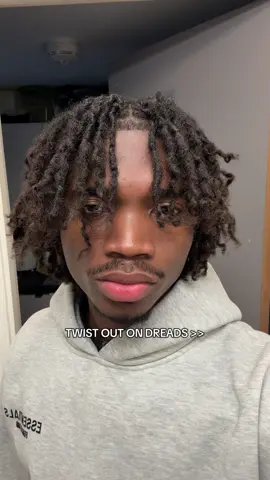 Best twist out in short locs #fyp #dreads #blackmenwithlocs #blowthisupforme #jD 