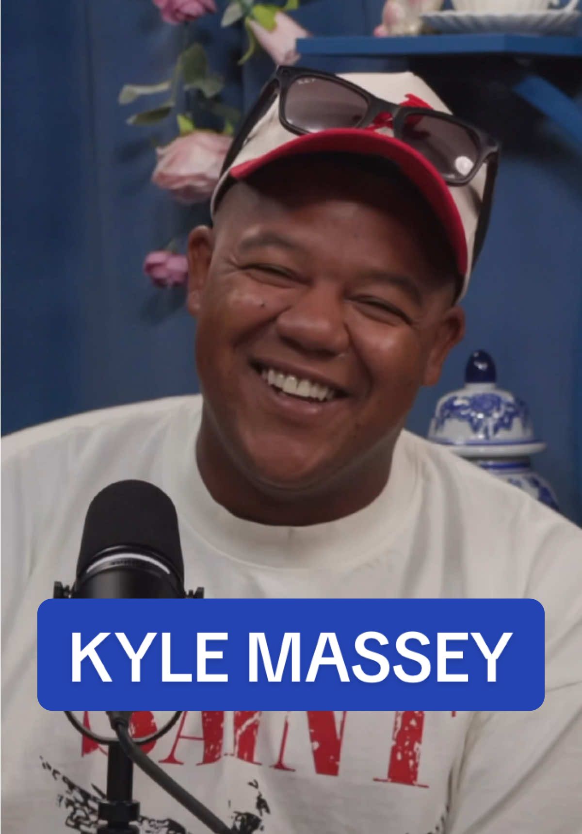 Kyle Massey is in the house! new episode out now 🤍🫖 @Kyle Massey @ravensymone @miranda v. pm #thatssoraven #audition #childstar #nostalgia #disneychannel #ravensymone #mirandamaday #kylemassey 