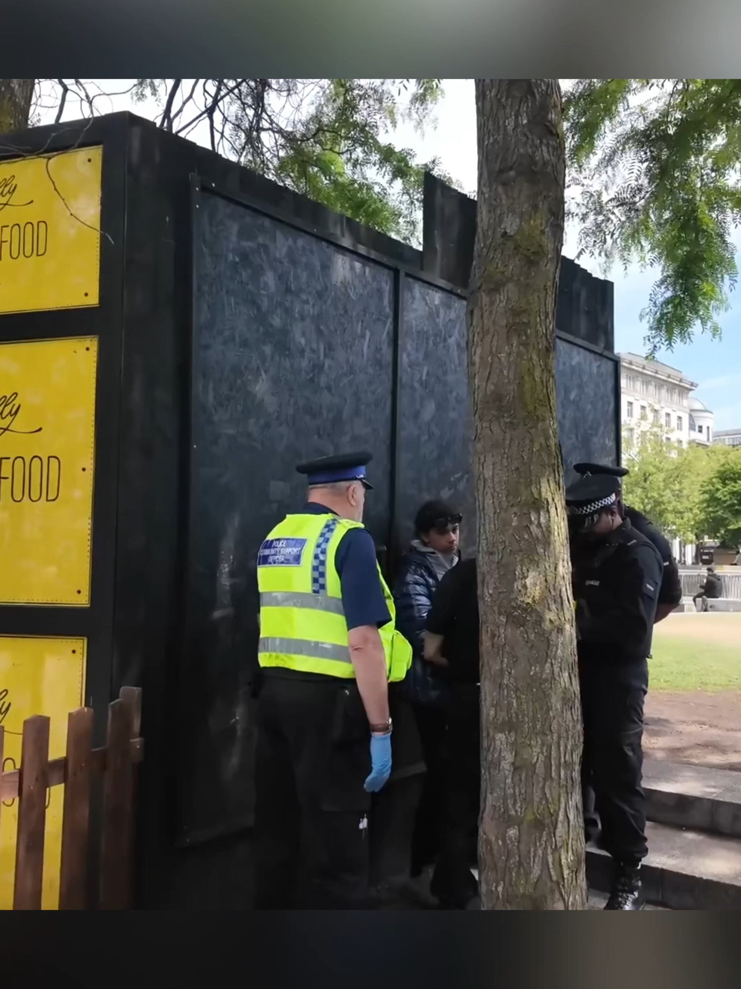 MANCHESTER-Aggressive Man Grabs Camera, Police Descend Upon Piccadilly Gardens & E-Bikes Seized! #cops #ukcops #police #billymoore #unitedkingdom #london #poorpeople #trevel #liverpool #Vlog #crime #kindness #homelesspeople #fyp