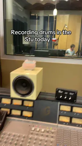 Recording some tracks for @Suburbia Crew  #drums #musicstudio #punkrock #studiogear #protools  #protoolstips #drumtracking #altmusic #zildjiancymbals 
