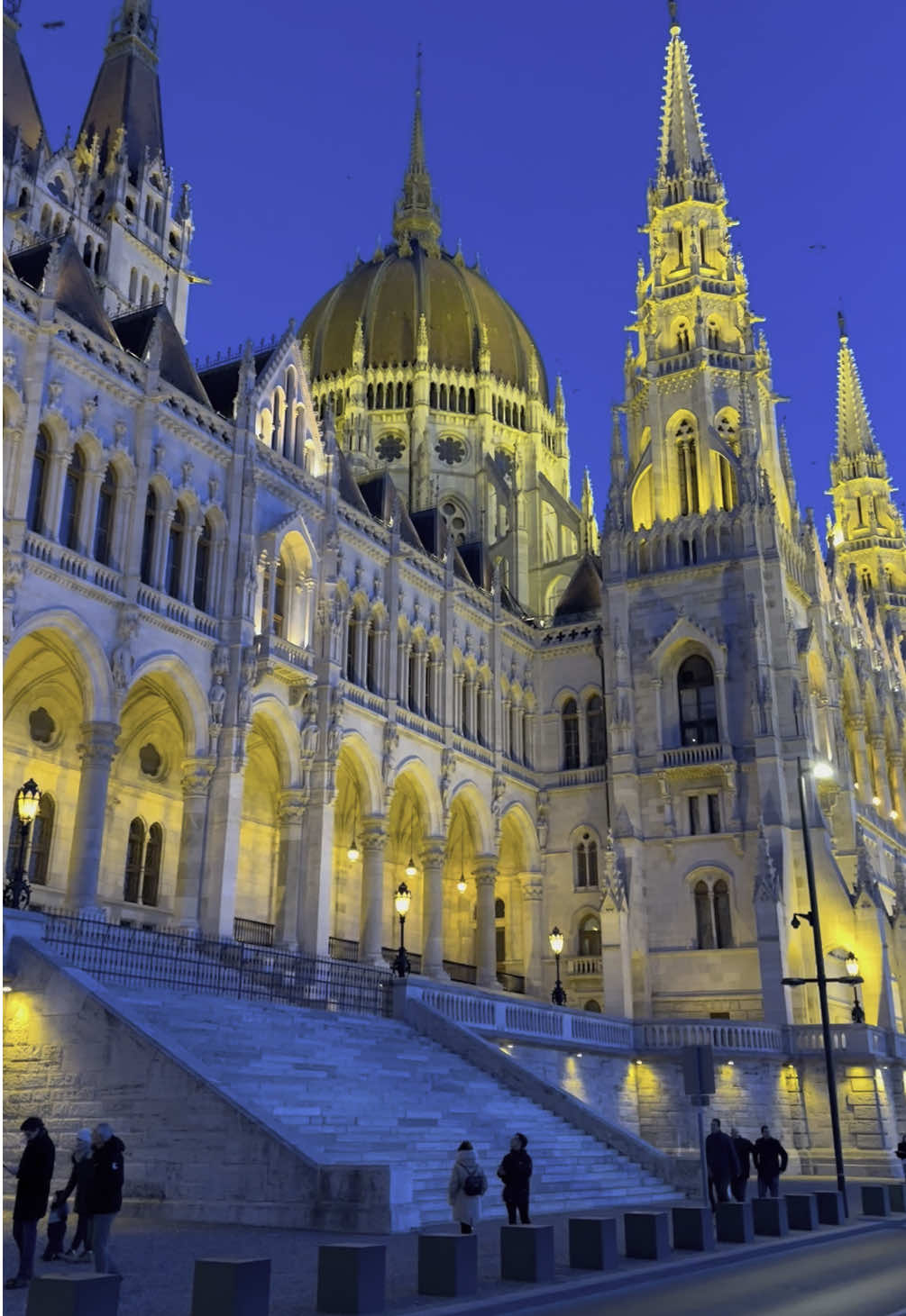 📍Hungarian Parliament, Budapest #travel #hundary #parliament #budapest 
