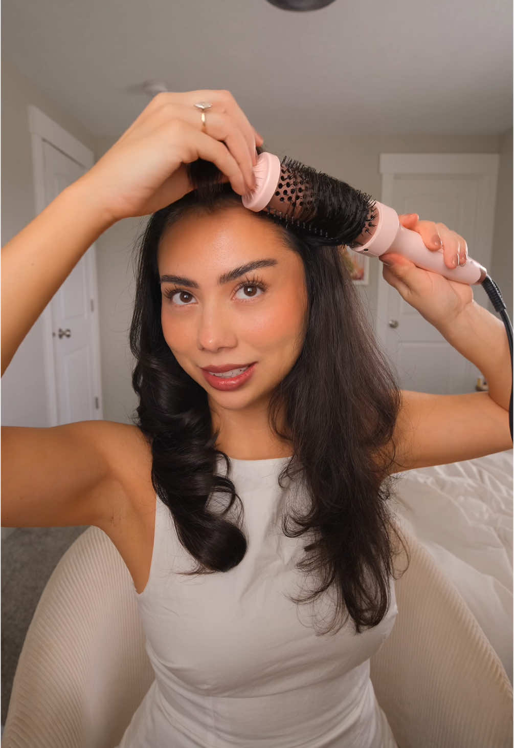 thermal brushes for layers >>> @wavytalkofficial  #butterflyhairstyles #butterflyhairstyle #blowout #blowoututorial #hair #haircut #butterflyhaircut #butterflycut #layeredhair #layers #layeredhaircut #longhair #hairhacks #hairtutorial #hairstyle #hairstyles #easyhairstyle #easyhairstyles #hairstyletutorial #easyhairstyletutorial #easyhairstylesforgirls #wavytalk