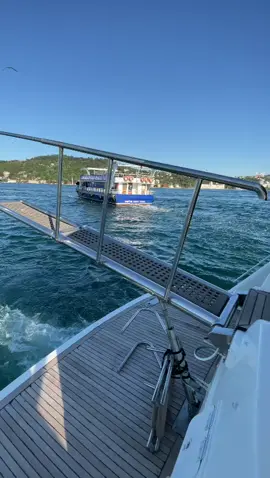 ISTANBUL LUXURY PRIVATE YACHT TOURS | Bosphorus in Style Discover the magic of Istanbul from the water! Our luxury private yacht tours along the Bosphorus offer a unique and elegant way to experience the city's iconic skyline, palaces, and bridges. Available Packages: • Hourly & Daily Yacht Tours • Sunset & Dinner Cruises • Birthday & Celebration Events • Marriage Proposal & Anniversary Tours • VIP Transfers & Business Meetings Experience 5-star service, onboard catering, music, and professional crew – all tailored to your needs. Contact for reservation & pricing: 📞 +90 537 727 7 123 🌐 guletyachtrental.com #IstanbulYachtTour #LuxuryYachtIstanbul #BosphorusCruise #PrivateYachtTour #IstanbulExperience #LuxuryTravel #YachtCharterTurkey #SunsetCruise #яхтыстамбул #яхточартер #турция #босфор #стамбул2025 #прогулканаяхте #элитныйотдых