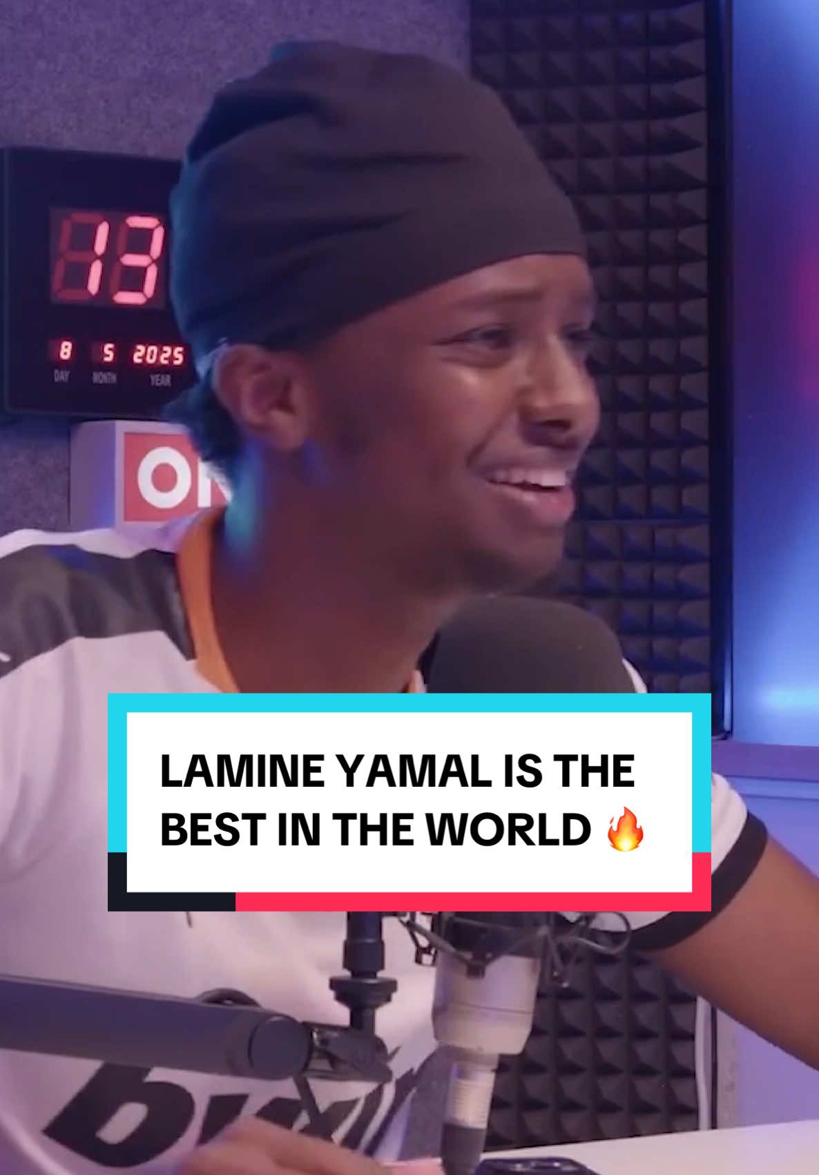 He just gets better every week 🤯 #football #podcast #fyp 