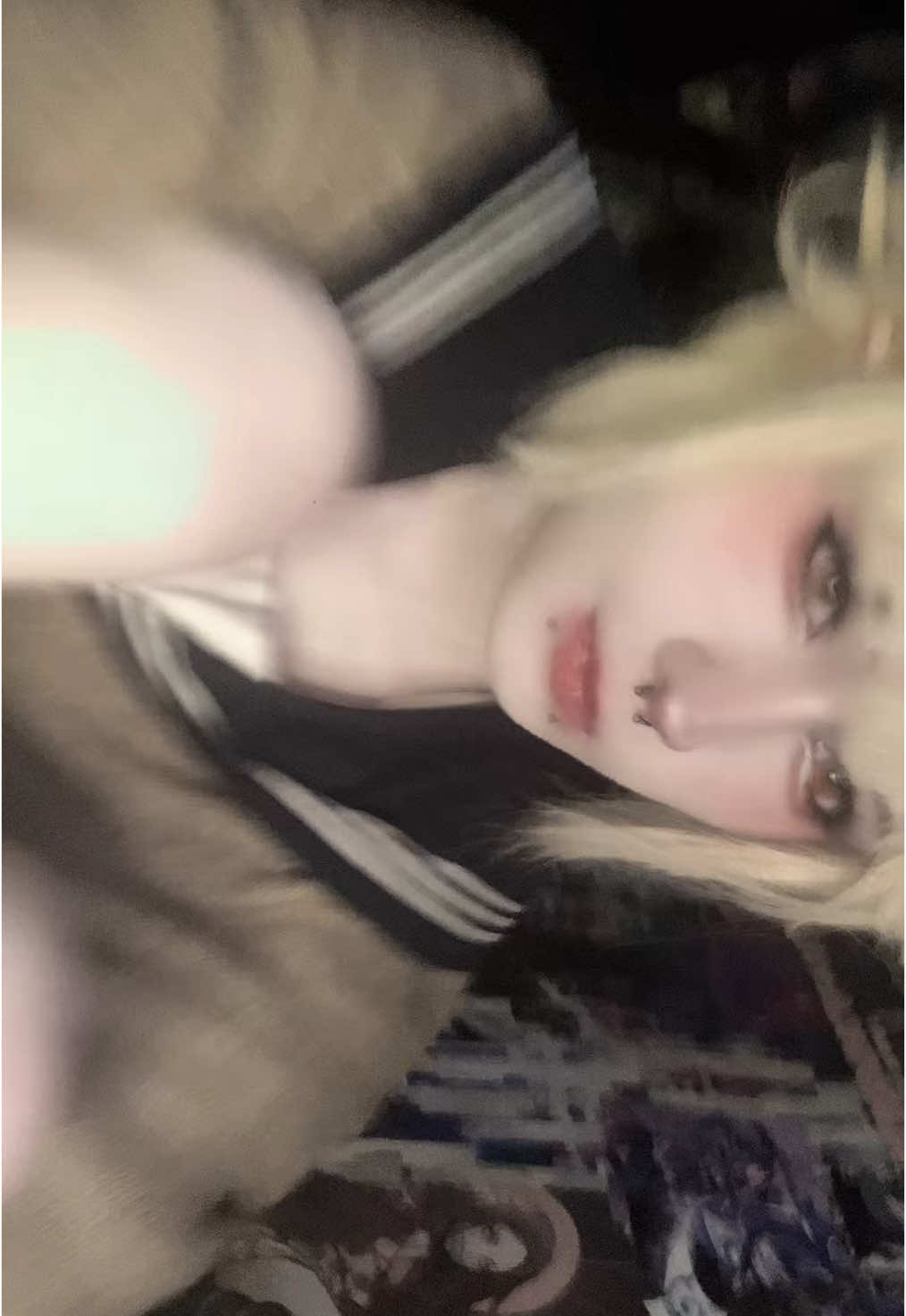 i cant lie cat i really want one of those pink cutecore bedrooms full of anime figures and cool posters  #toga #togacosplay #togahimiko #cosplay #myheroacademiacosplay #myheroacadamia #mha #mhacosplay #anime #manga #fyp 