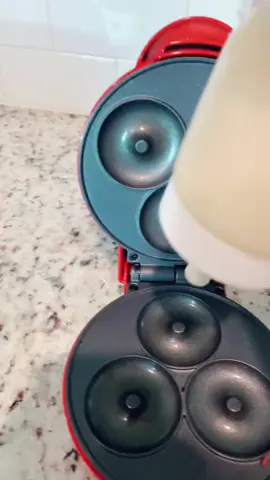 ✨ Mini máquina de fazer donuts com 3 furos, digite 