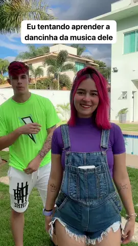 A Kat sendo a coisa mais fofa dançando💜🚀✊️ @Katlen Martins @void  #viral #foryoupage #fouryou 