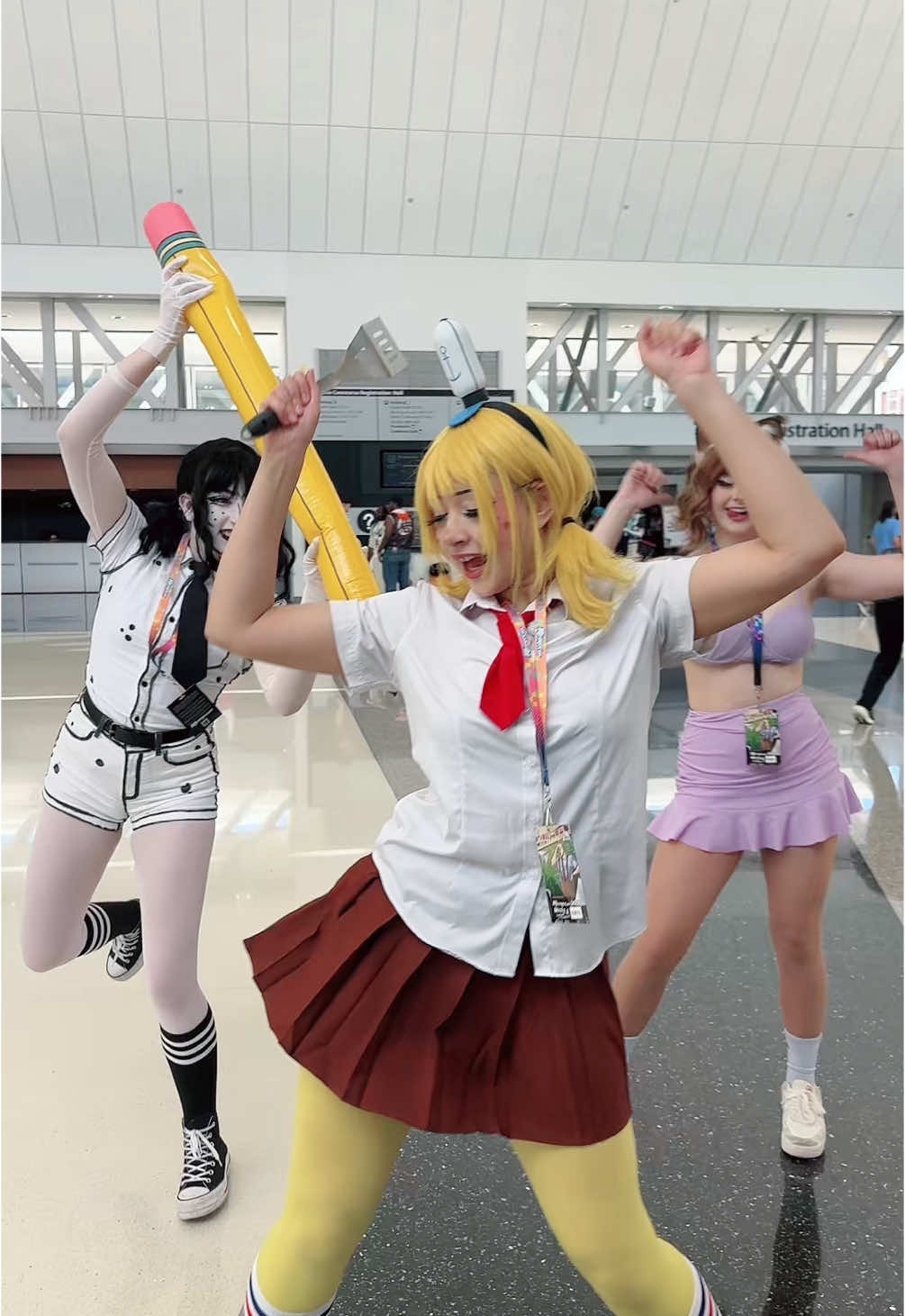 SPONGEBOB GROUP!! @cat @marmar @pepperonipizzarolls @･:*+.☆ Zya ☆.+*:• @hannah 🌸 #spongebobcosplay #patrickstar #doodlebob #spongebobsquarepants 