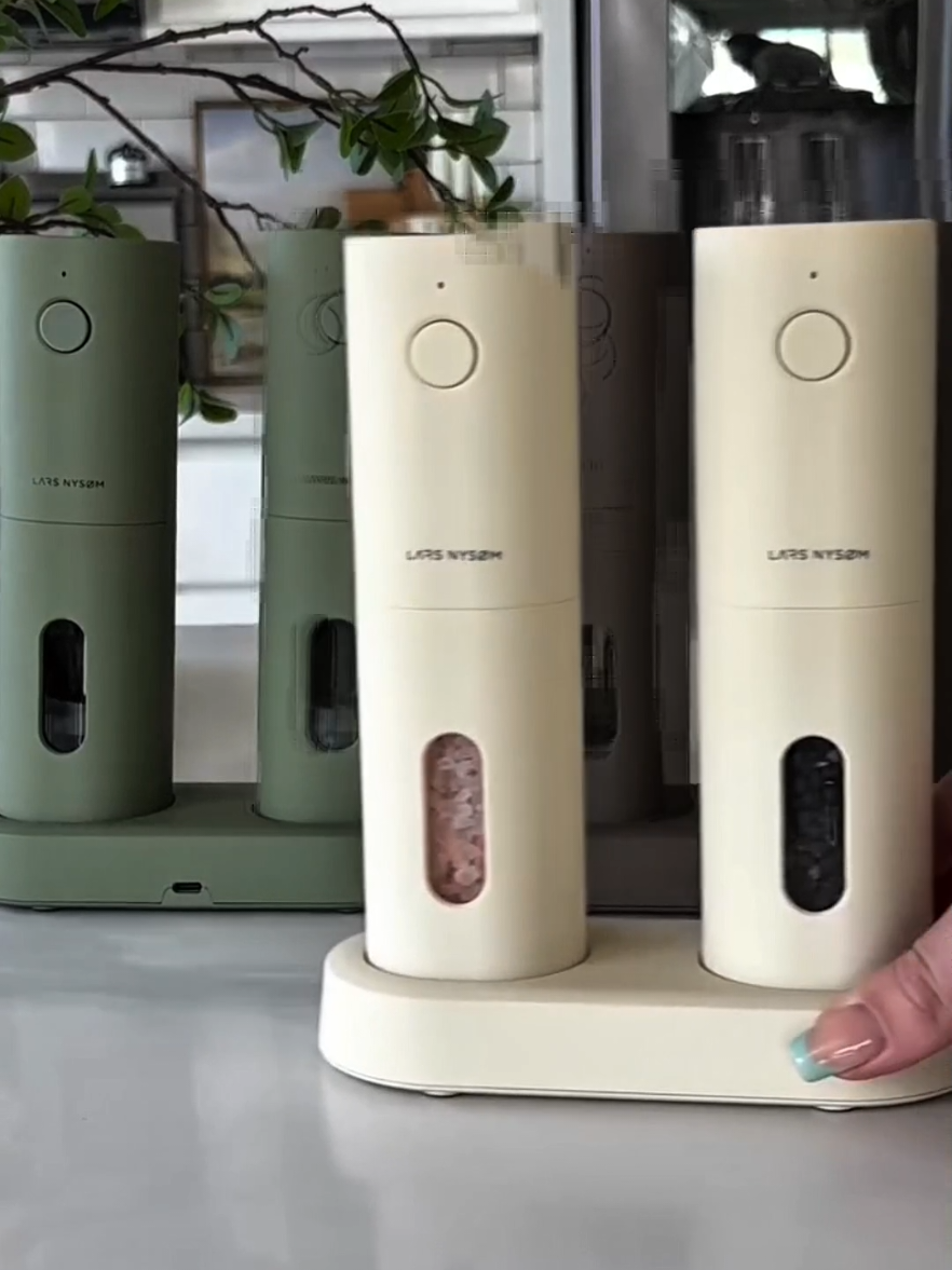 Electric salt and pepper grinder set #kitchen #gadgets #coolstuff #coolgadgets #fouryou #foryoupage #bestproducts 