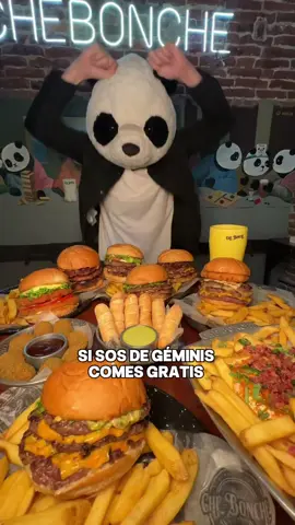 🎉 ¿Sos de Geminis? ¡Festejá con nosotros y te llenamos de regalos! 🎉 💌 Reservá con tiempo y venite a brindar como se debe. 𝘾𝙝𝙚 𝘽𝙤𝙣𝙘𝙝𝙚 | 𝘽𝙖𝙧 𝙙𝙚 𝙅𝙪𝙚𝙜𝙤𝙨 🎲 Las mejores burger de la ciudad 🍔 Más de 100 juegos gratis 🔥 🍔 🍹 🎲 Te esperamos! 📍Serrano 701📍Serrano 698 #chebonche #geminis #bar