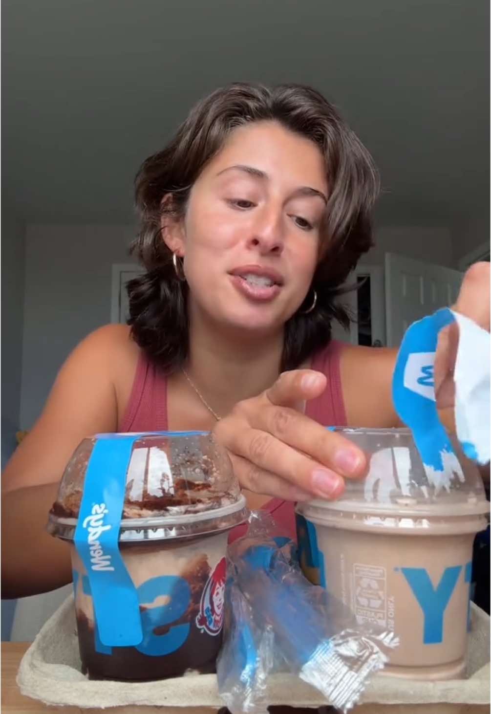 Trying @Wendy’s new frosty fushions !!!!! The caramel crunch is so yummy #wendys #wendysmukbang 