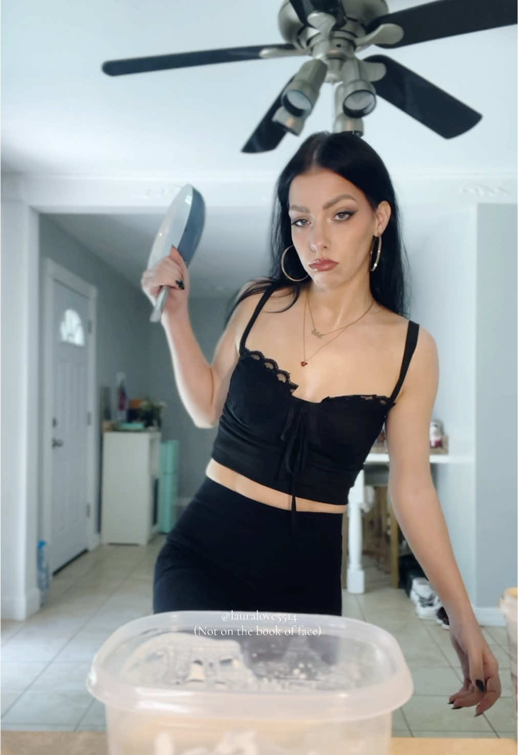 The way everything was just smoking, steaming & burnin and I was just vibin the whole time 😅☠️ #fyp #foryou #momlife #MomsofTikTok #parentsoftiktok #cook #cooking #badchef #recipes #breakfastideas #breakfast #pancakes #creatorsearchinsights 