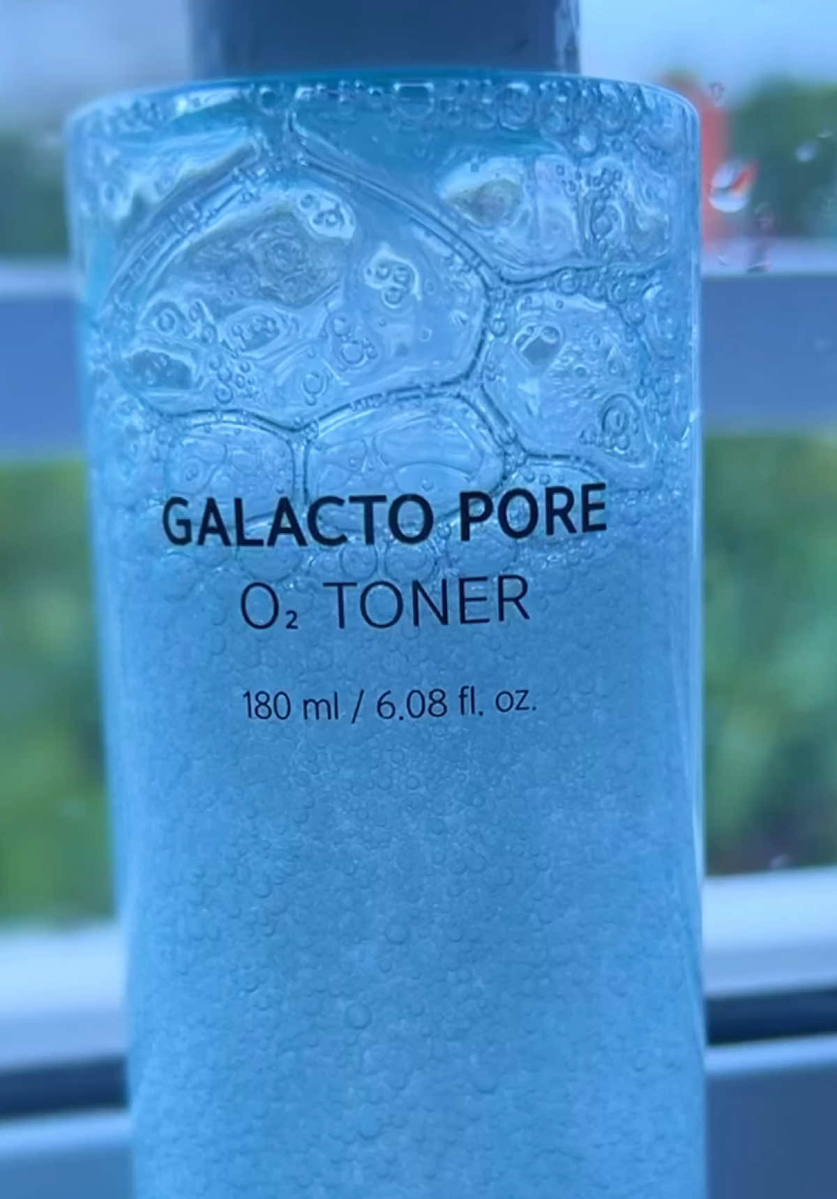 Glow starts with clean, balanced skin🫧 @SAM’U  #riceyeasttoner #ricetoner #pores #poreserum #sebum #samu #galactomyces #glassskin #cloggedpores 