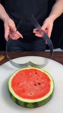 Amazing Watermelon Cutting Art #cravings #watermelon #foodtransformation #cuttingshapes #art #fruitsworld01 #creatorsearchinsights 