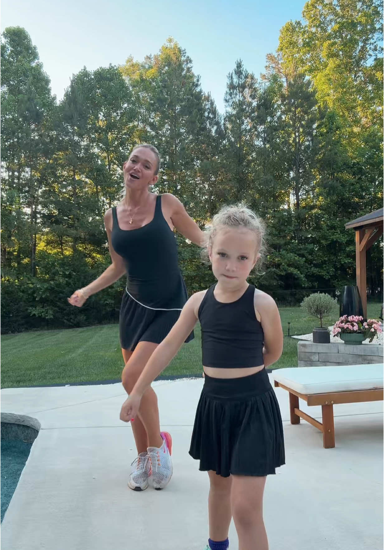 #fyp #mommydaughter #mommydaughterduo #dance #yourwaysbetter 