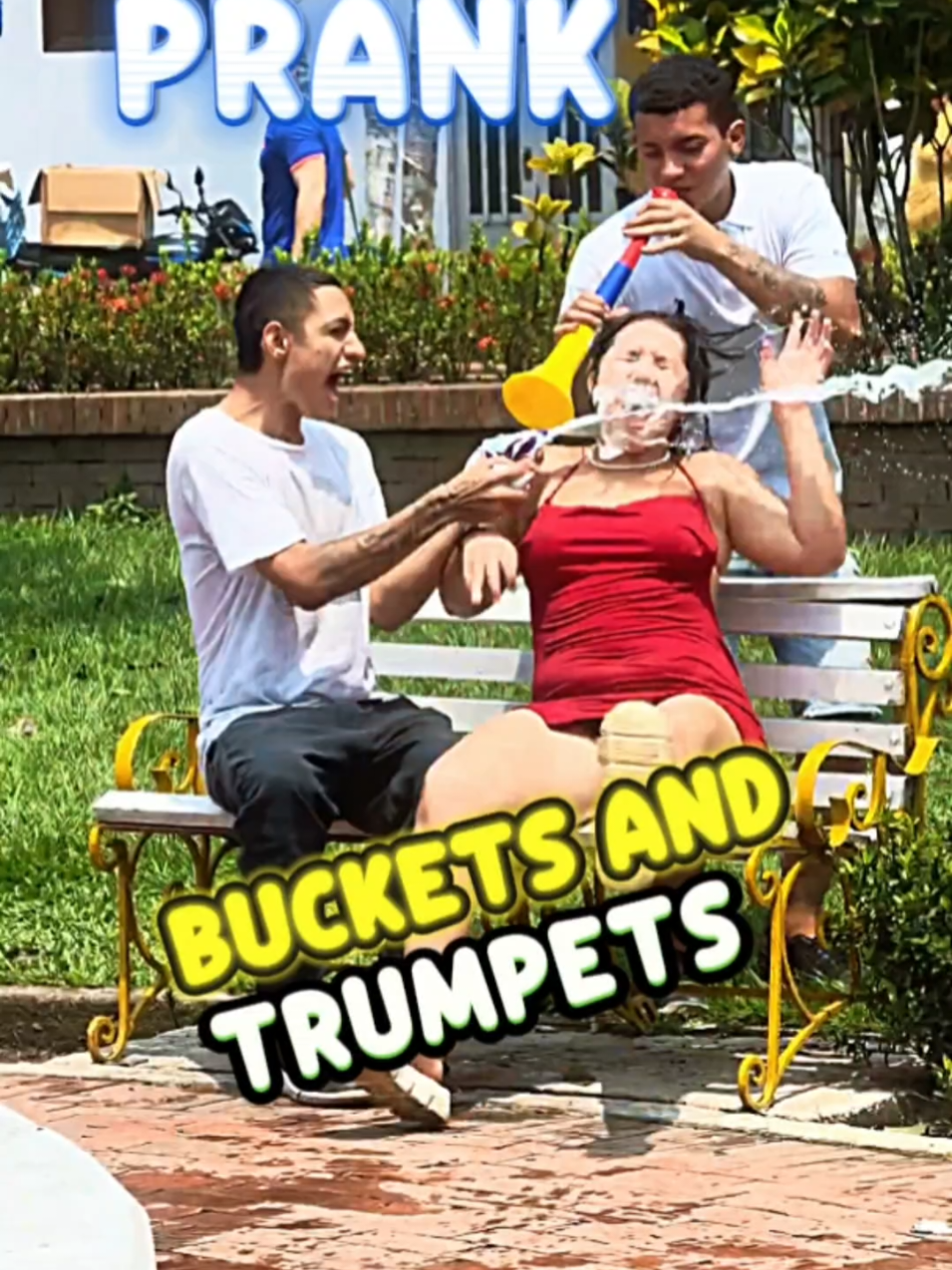 Prank: Buckets and Trumpets| Part 32 #prankvideo #comedia #pegadinha #viralvideos 