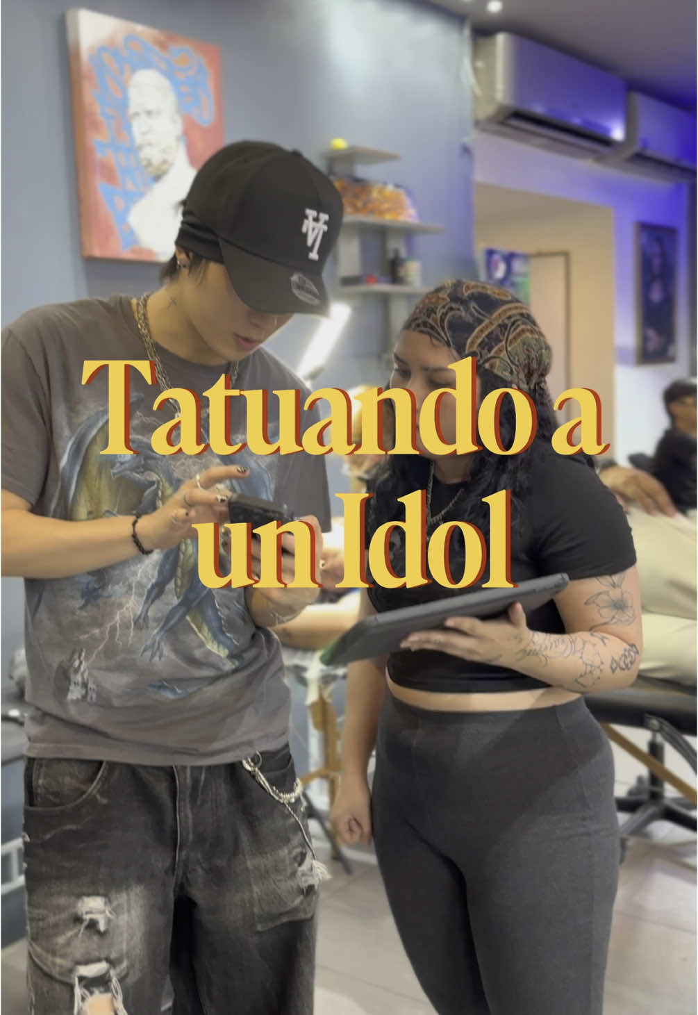 Tatuando a Geonu de @JUSTB_Official  ! ⭐️ Gracias por la confianzaaaa!! me cayó super bien 😭 muy lindo 🫶🏻✨ #tattoos #tattoo #geonu #kpop #justb #tattoo 