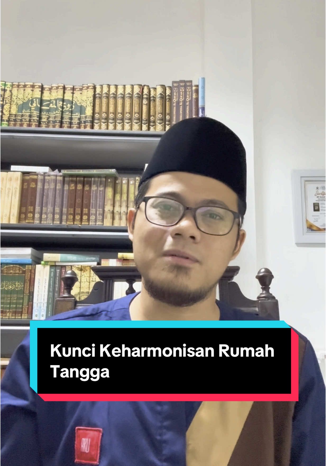 Jika Anda menghargai dirinya, maka dia bisa memberi Anda sesuatu yang melebihi harapan Anda sendiri. Tapi kalau kehormatan dirinya Anda nodai, kebaikannya Anda nafikan, dan yang diingat hanya kesalahannya semata, maka dia bisa kehilangan semangatnya dalam hidup. Bahkan perhatiannya untuk diri Anda sendiri. Itulah laki-laki. #nuruddin #motivasi #rumahtangga #suami #isteri