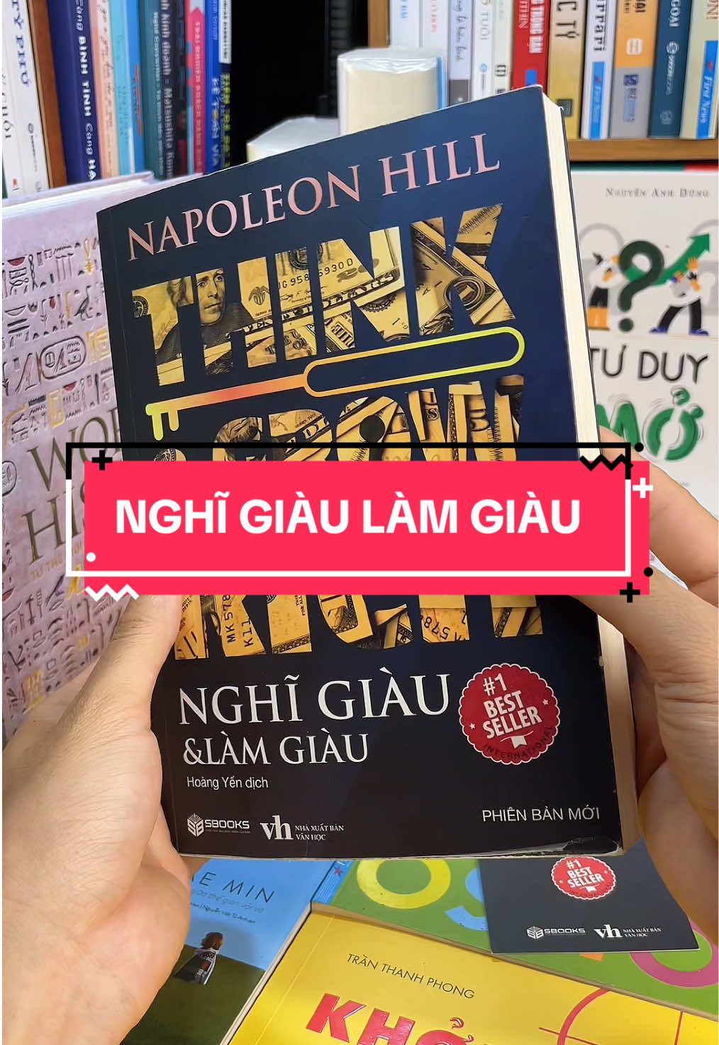 “Nghĩ Giàu Làm Giàu” – Cuốn sách tạo ra hàng triệu triệu phú chỉ bằng cách thay đổi suy nghĩ! Được viết sau hơn 20 năm nghiên cứu 500 người giàu nhất nước Mỹ, Napoleon Hill đã tìm ra công thức tư duy dẫn đến thành công và giàu có bền vững. Không dạy bạn làm giàu bằng may mắn, cuốn sách chỉ ra: 	•	Vì sao suy nghĩ là tài sản lớn nhất của người thành công 	•	Cách lập trình lại niềm tin, đập tan nỗi sợ thất bại 	•	Và xây dựng tư duy kiên định để biến ý tưởng thành tiền. #tiemsachbinhyen #BookTok #sachhay #sách #reading #nghigiaulamgiau 