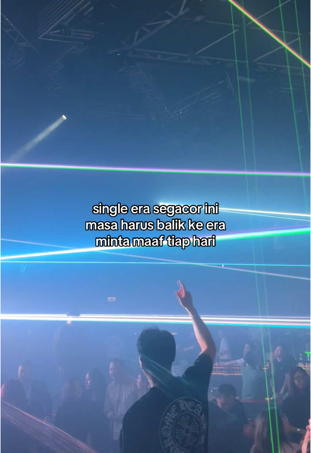 mon maap ga dulu🙏🏻 #wsuperclubgatsu #club #holywings #infoparty #party #partyjakarta #single 