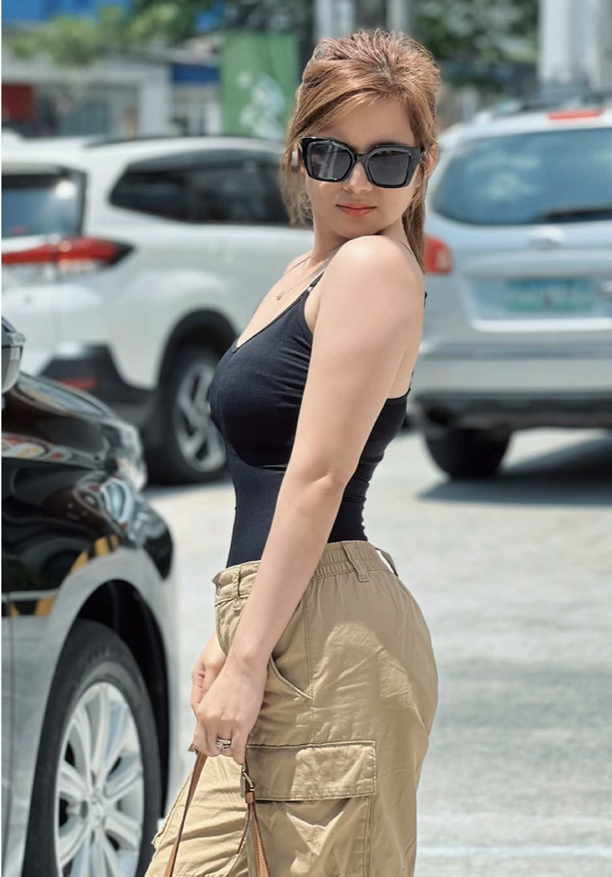 Effortless elegance under the sun. ☀️😎 #fyp 