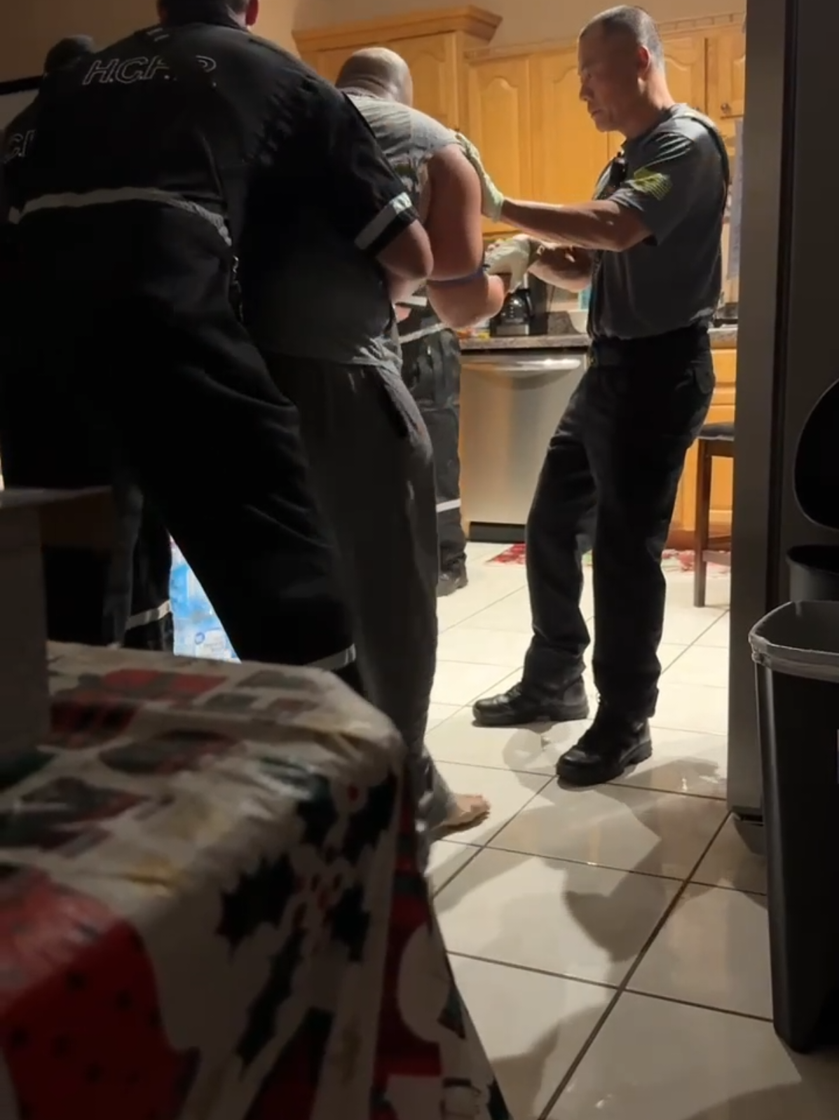 Another attack she had to call for help blood sugar was a 10 #diabetic #lowbloodsugar #me #paramedic #emt #diabetes #medical #fyp #foryoupage 