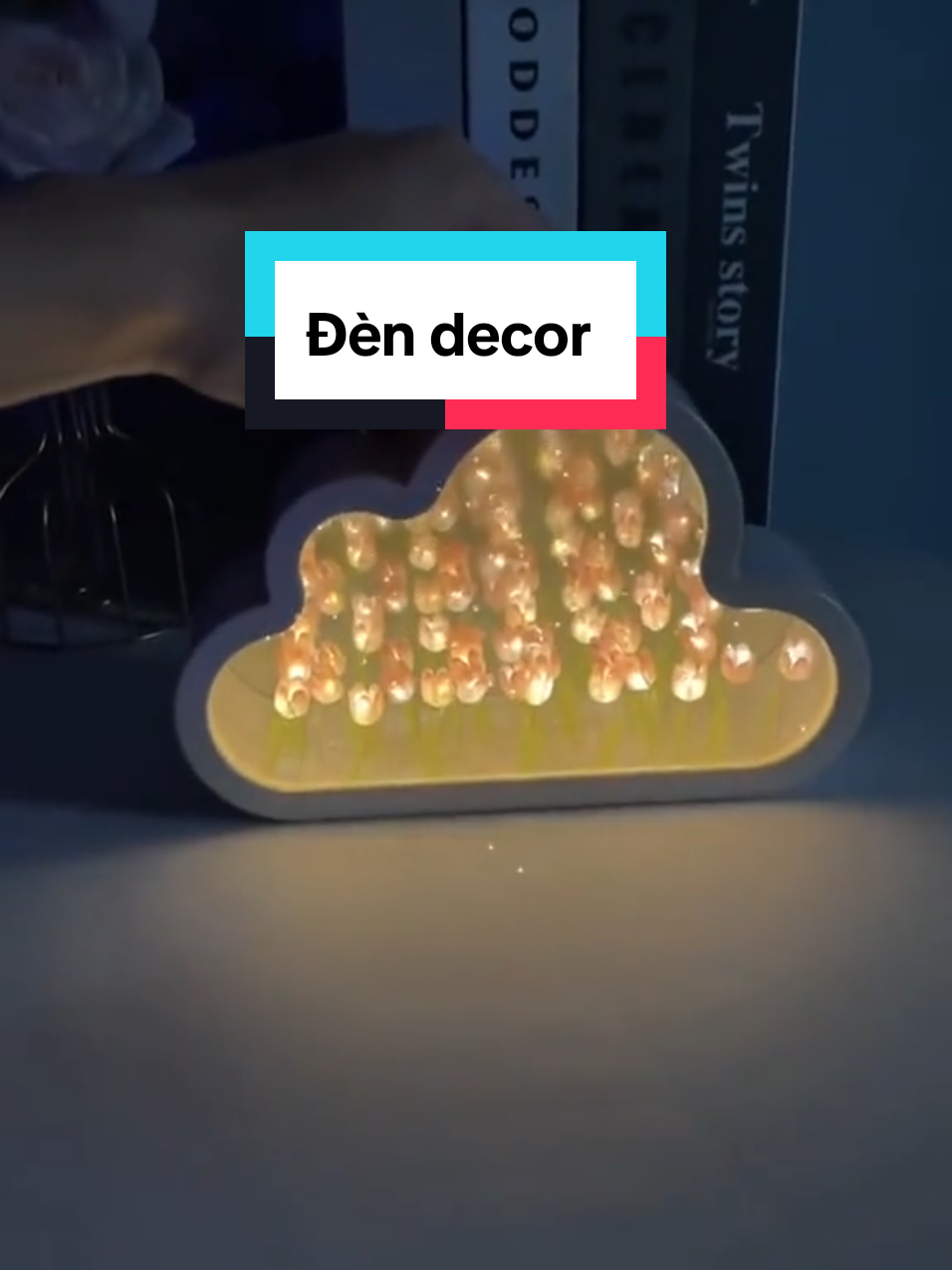 Đèn led hoa tulip đám mây  Đèn led decor phòng xinh  #denled #denledtrangtri #denleddammay #tulip #decor #decorphong #unboxing #xuhuong #cute #chill 