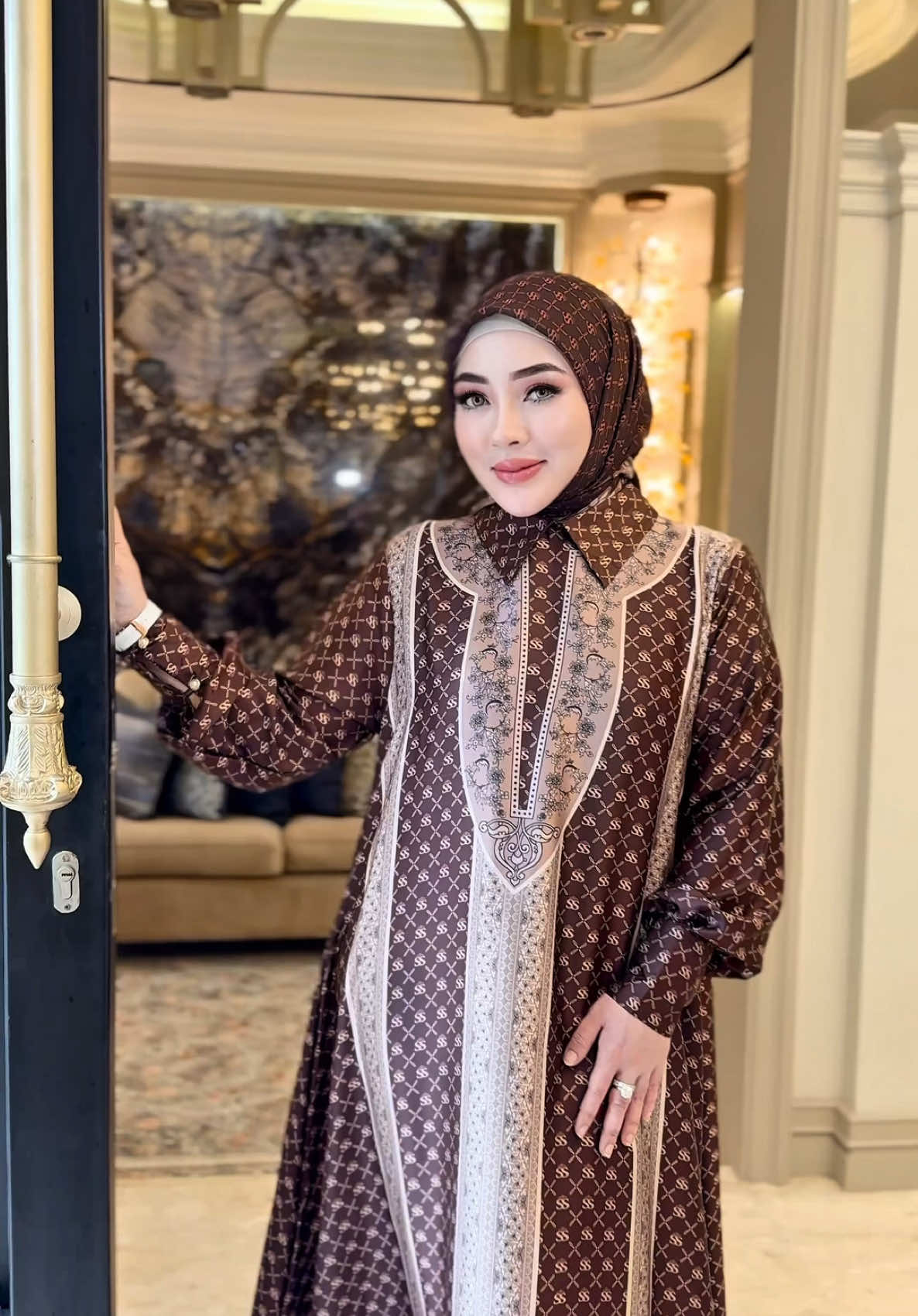 Launching jumat 23 mei jam 7 malam