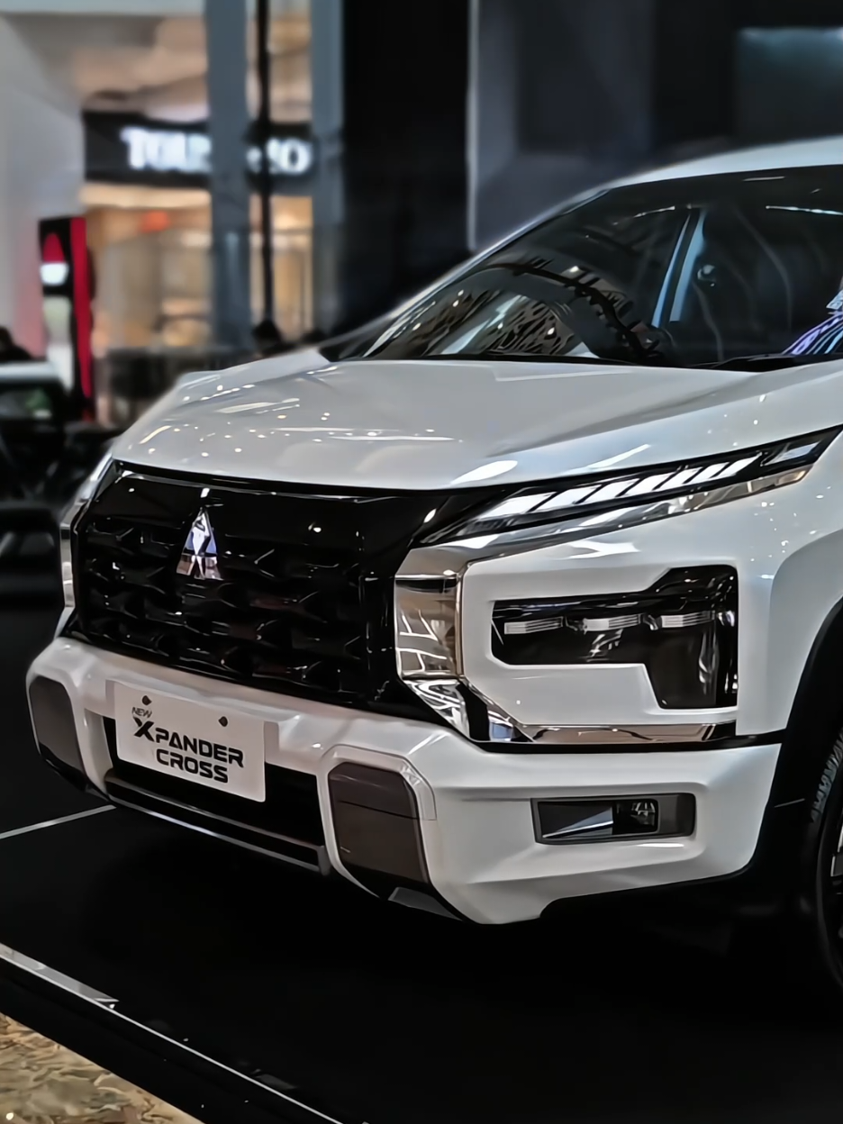 #capcut New Xpander Cross Premium CVT Facelift 2025 - Quartz White Pearl  OTR JKT : 364,200,000 Putih : 365,700,000 Two Tone : 367,700,000 #fyp #xpandercross #newxpandercross #xpandercross2025 #xpander #xpanderindonesia #mitsubishixpandercross #mitsubishi 
