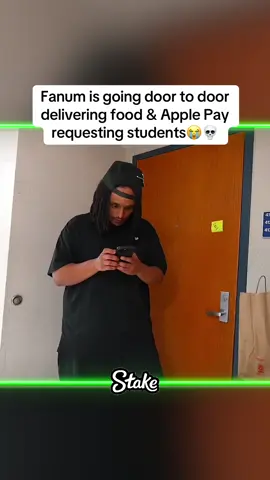 Fanum is going door to door delivering food & Apple Pay requesting students😭💀 #Kai #kaicenat #twitch #fyp #viral #amp #streameruniversity kai cenat streamer university #tylil #reggie #ddg #zias #blou #agent00 #streameruniversity #thestreameruniversity  pls mention that it’s not fanum & is agent in the comments for engagement thx good boy 