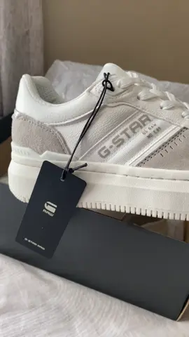 I lovvvee😭🔥#gstarraw #sneakers #unboxingvideo #tiktokviral 