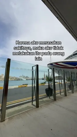 Jangan lakukan apa yg tidak kamu suka pada orang lain #katakata #surabaya #funkot 