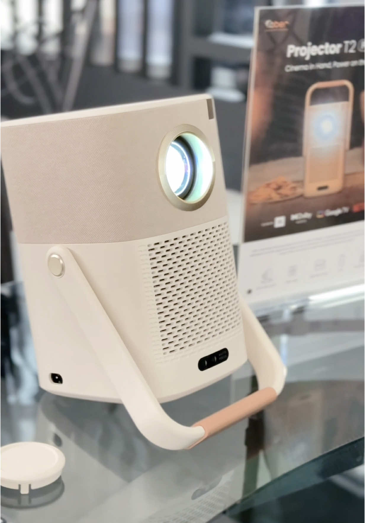 🎥Bring the Big Screen to the Great Outdoors! ✨ #LooksBetterSoundsPerfect with the Yaber T2 Plus – your portable projector for the ultimate camp-side cinema. 🌌🔥 🔊 Crisp JBL Sound + Dolby Audio 🌟 450 ANSI Lumens | 1080P Full HD 🔋 2.5h Built-in Battery – no outlet needed! 📐 Auto Focus + Keystone Correction 📺 Smart TV Dongle with Netflix + 7000+ apps 📲 NFC, WiFi 6, Bluetooth 5.0 Whether it's in a tent, van, or the backyard – bring the big screen anywhere. 🎒 Compact. Sleek. Travel-ready. #YaberPH   @Yaber Philippines 
