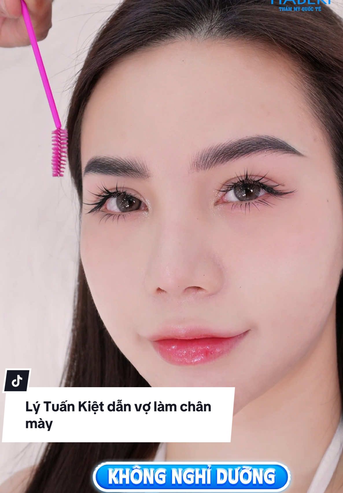 Ca sĩ Lý Tuấn Kiệt đích thân dẫn vợ đến Haberi để làm chân mày #hairstroke #xuhuong #viral #lytuankiet #linhrin #minhtrầnhaberi #dieukhacchanmay #fyp #trending 